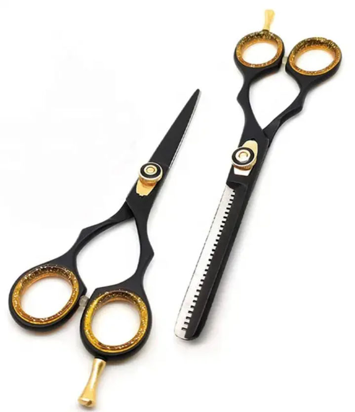 Universal scissos with black handle 18cm