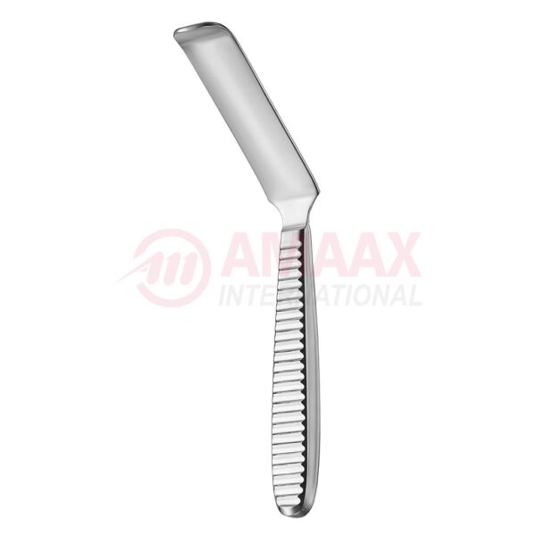 Cloward blade retractor.jpg