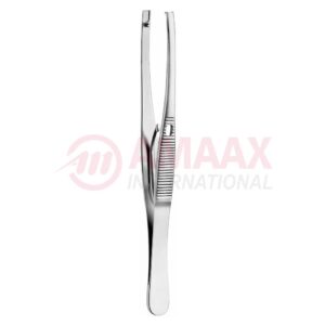 applying forcps for biemer vessel clips with lock.jpg