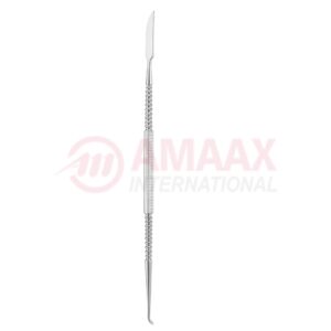 le cron porcelain and modelling carvers 86.403.01.jpg