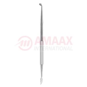 zahle porcelain and modelling carvers 86.394.01.jpg